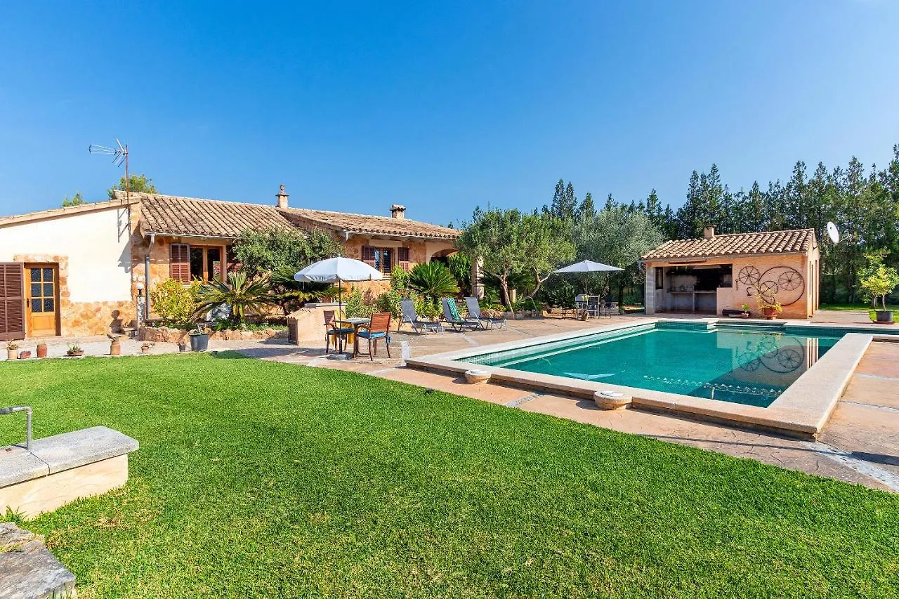 Casa vacanze Country House With Amazing Pool In A Beautiful Rural Setting Campanet