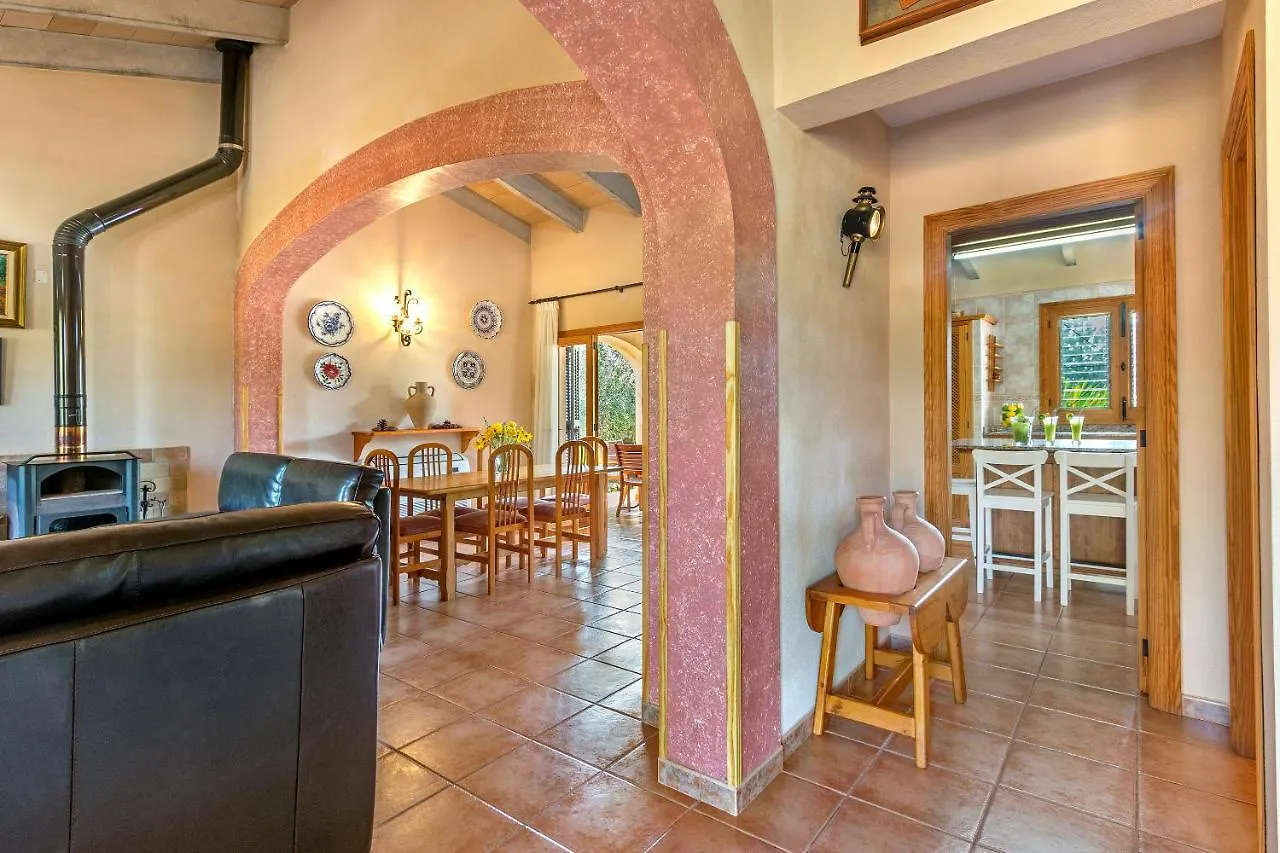 Country House With Amazing Pool In A Beautiful Rural Setting Campanet Spagna